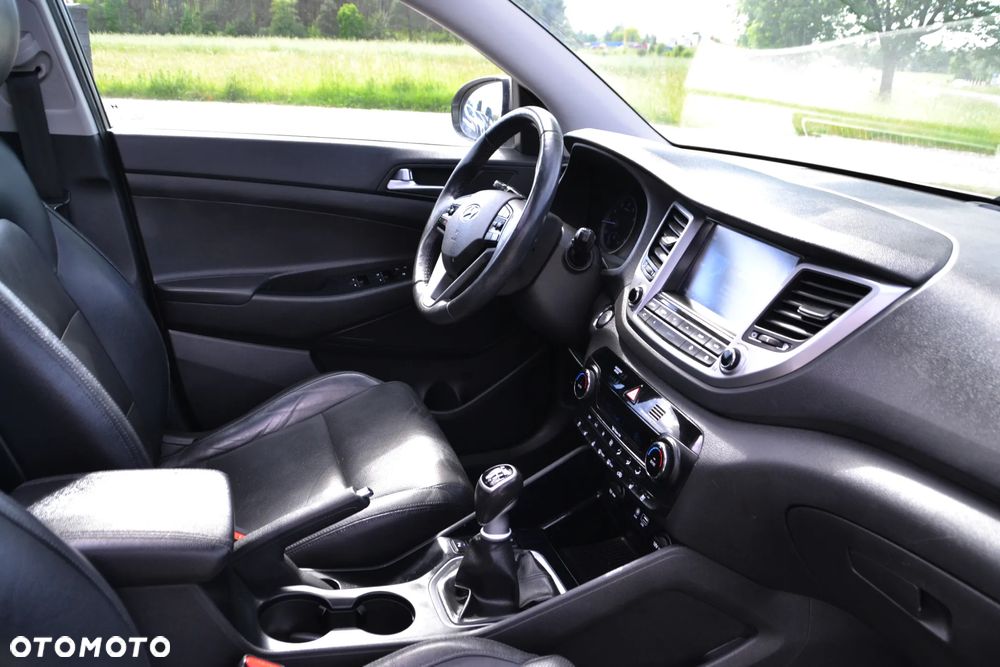 Hyundai Tucson 1.6 Turbo 2WD Passion - 32