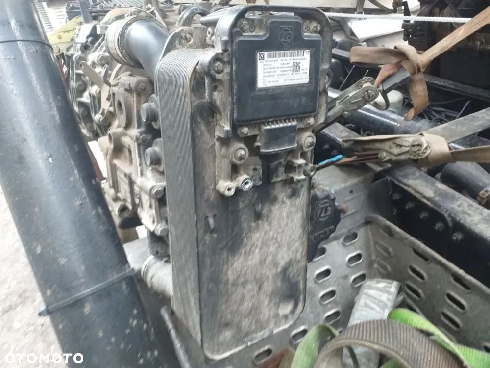 Na części Man TGX 26.440 Euro 6 Silnik Skrzynia Maska Zderzak Drzwi Klapa Szyba - 9