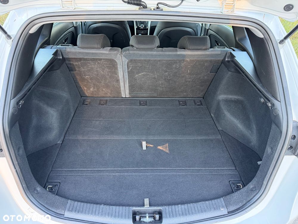 Hyundai i30 - 19