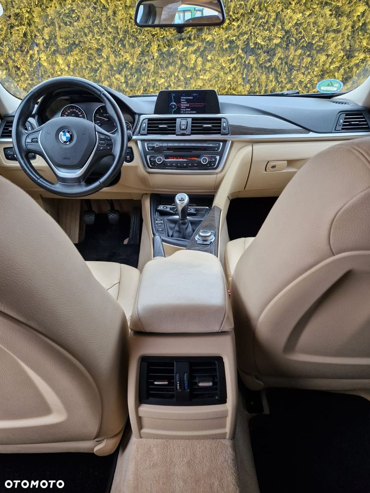 BMW Seria 3 - 21