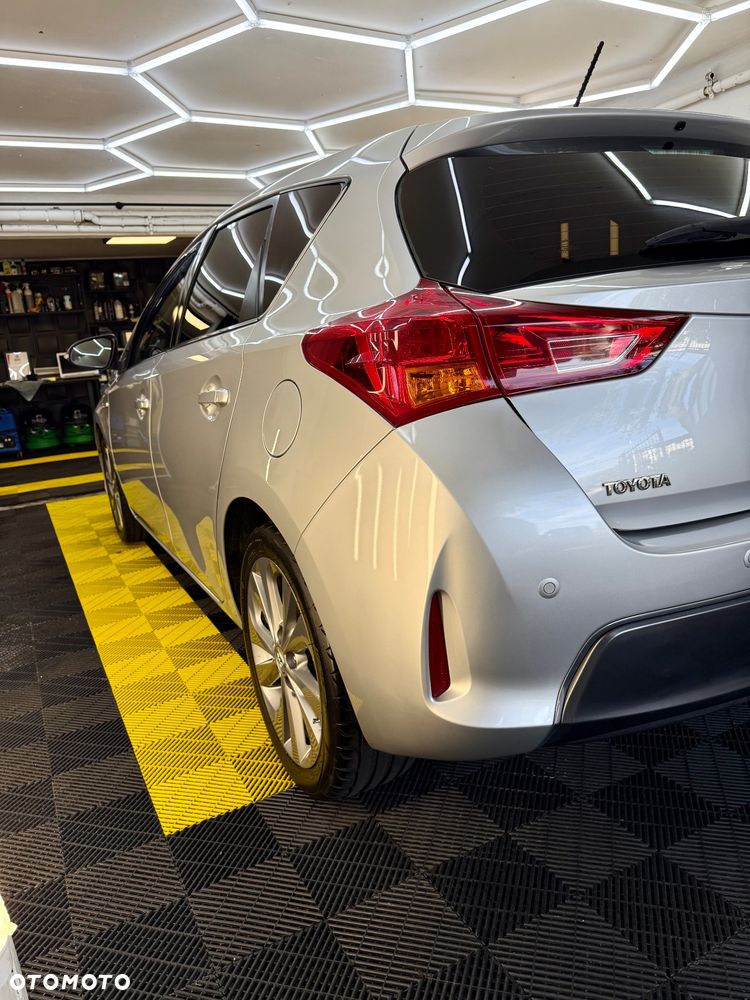 Toyota Auris 1.8 HSD Prestige NAVI - 7