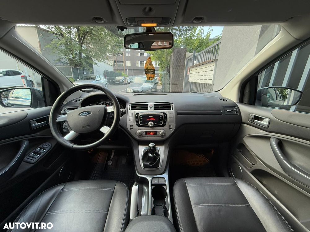Ford Kuga 2.0L TDCi DPF Titanium - 9