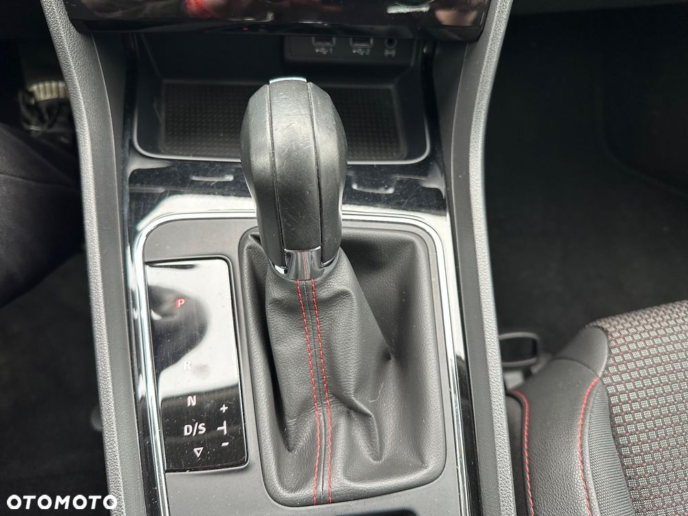 Seat Leon 2.0 TDI DPF DSG FR - 20