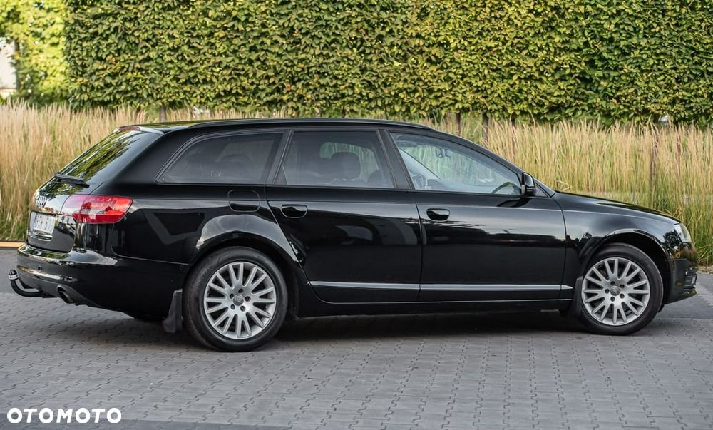 Audi A6 Avant - 14
