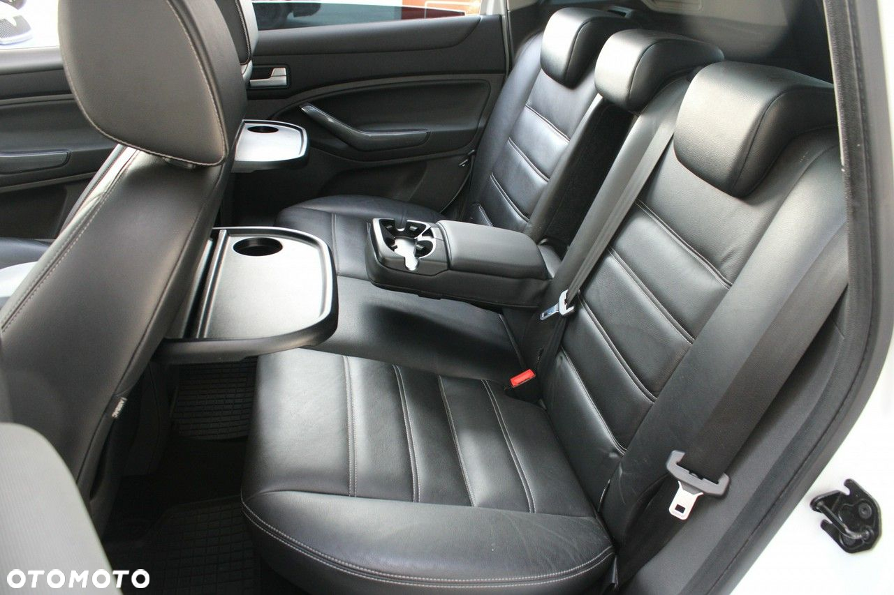 Ford Kuga 2.0 TDCi Titanium - 13