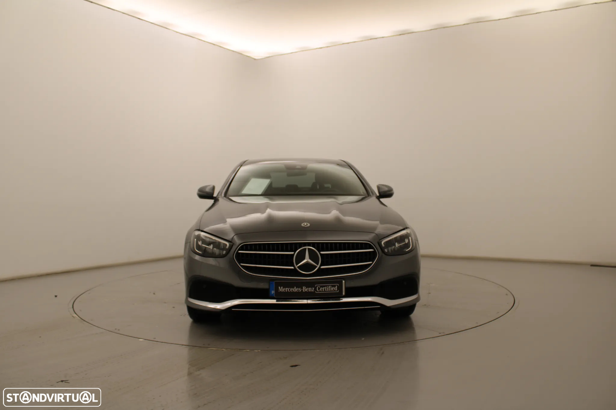Mercedes-Benz E 300 de Avantgarde - 2