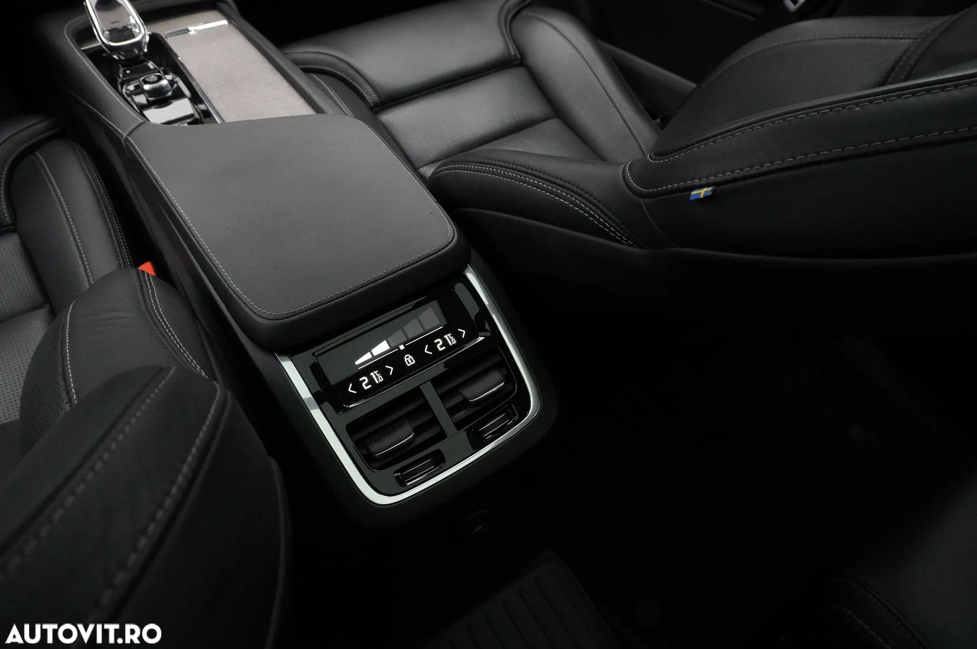 Volvo XC 90 Recharge T8 eAWD Inscription - 10