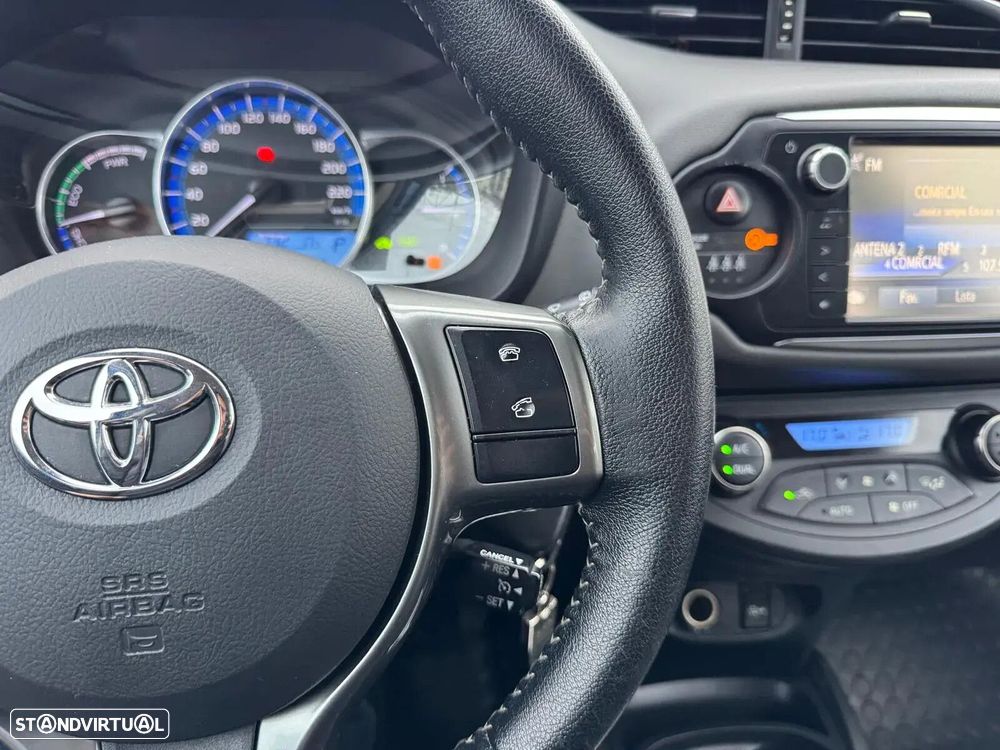 Toyota Yaris - 25