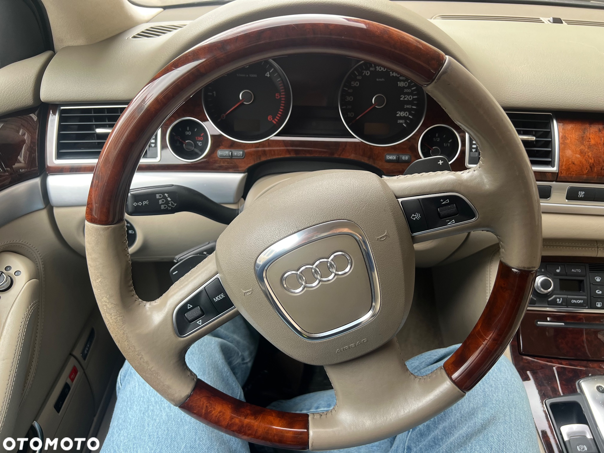 Audi A8 4.2 TDI DPF Quattro - 16