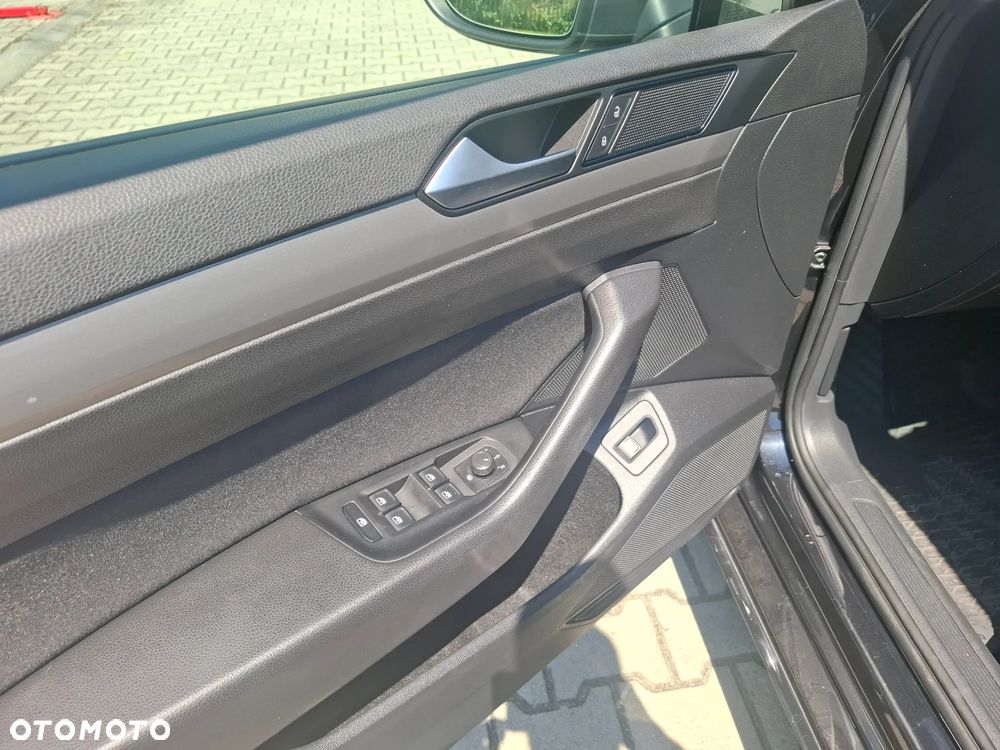 Volkswagen Passat 1.4 TSI BMT ACT Comfortline DSG - 10
