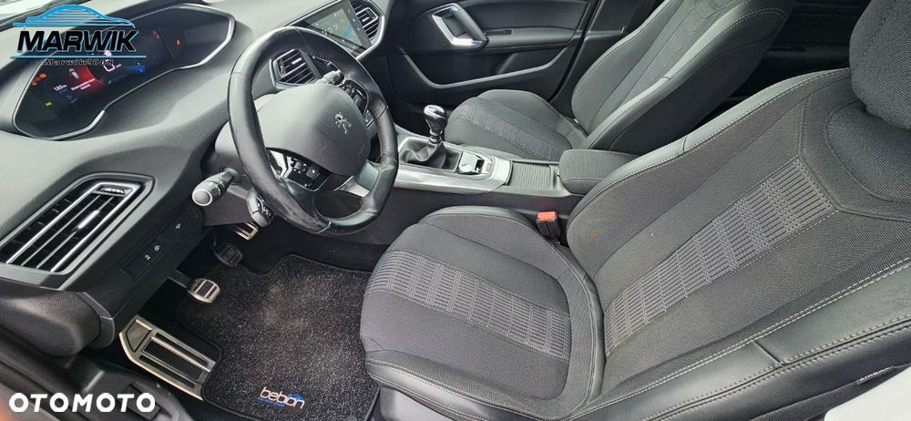 Peugeot 308 - 20