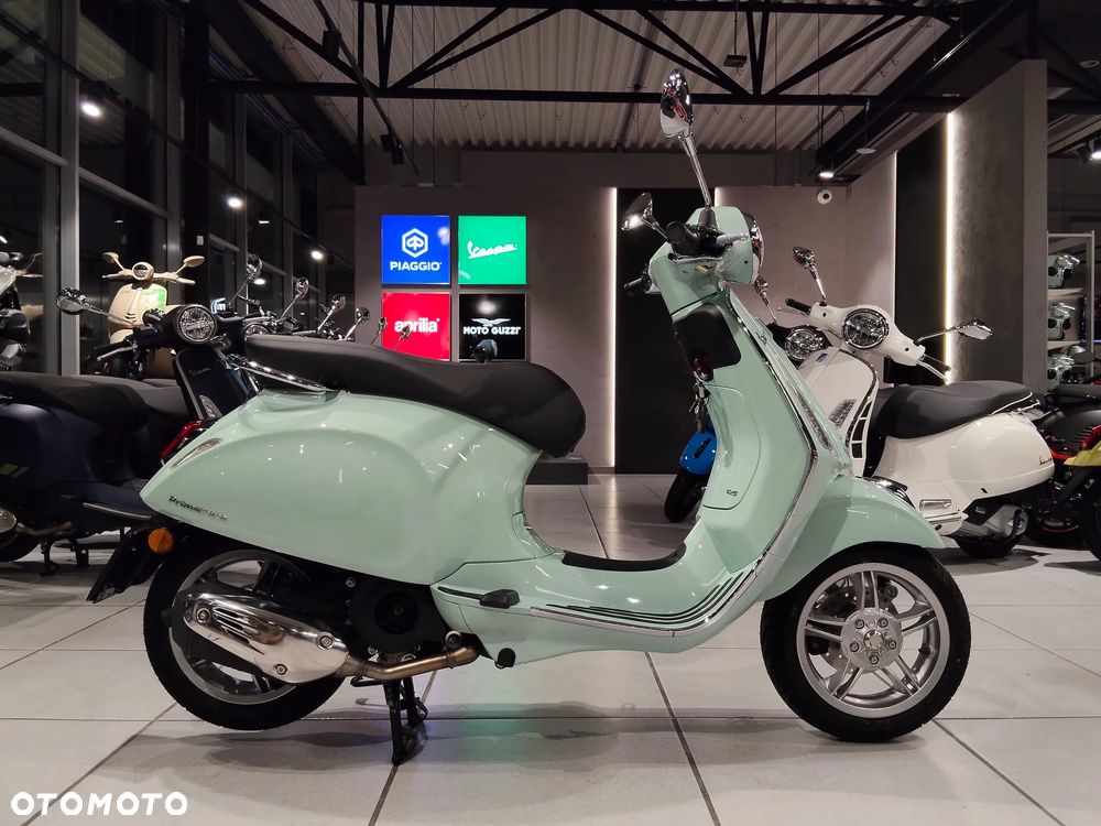 Vespa Primavera - 3