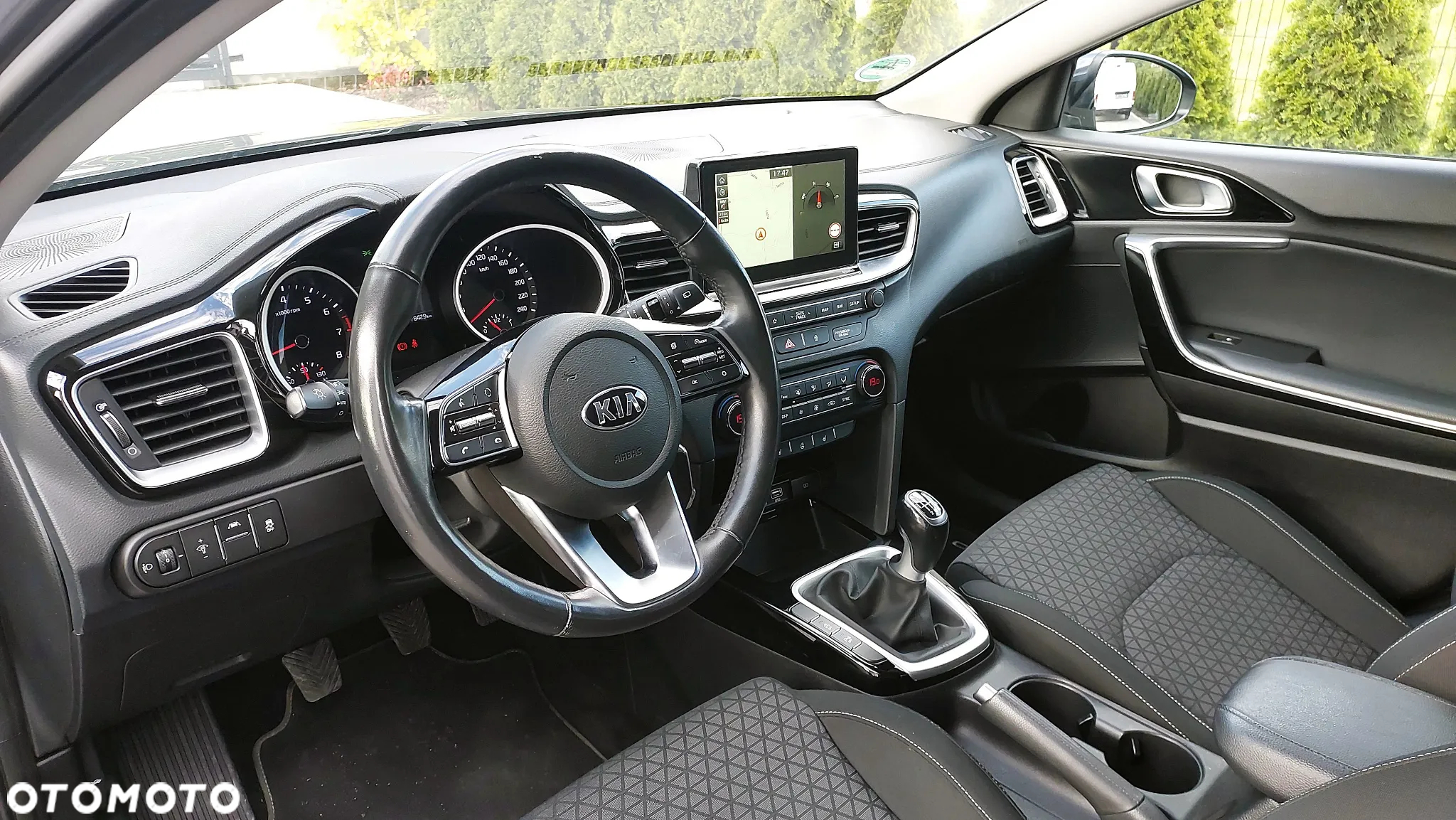 Kia Ceed 1.4 T-GDI L Business Line Plus - 14