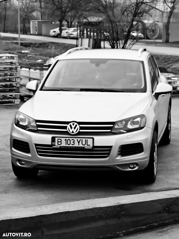 Volkswagen Touareg 3.0 V6 TDI BMT - 3