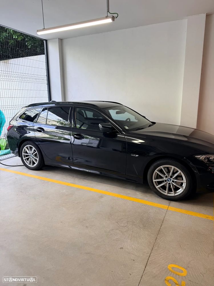 BMW 320 - 1