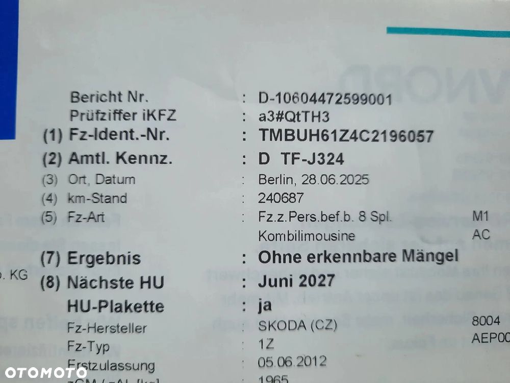 Skoda Octavia 2.0 TDI CR DPF RS - 29