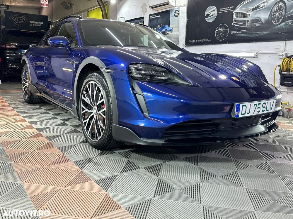Porsche Taycan - 2