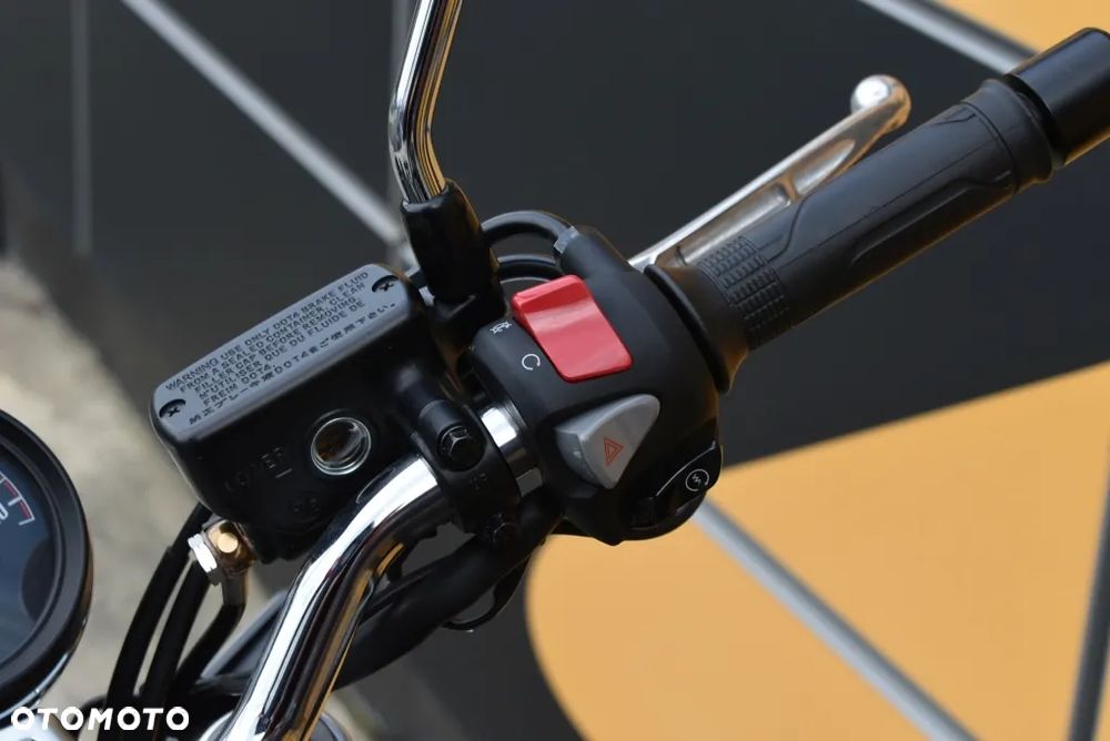 Honda CB - 23