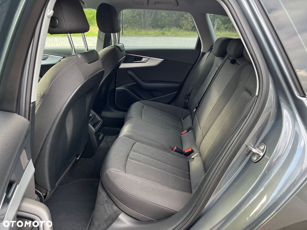 Audi A4 Avant 2.0 TDI ultra - 28