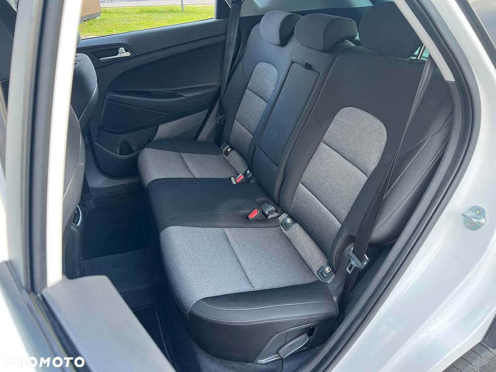 Hyundai Tucson 1.6 GDi Comfort 2WD - 21