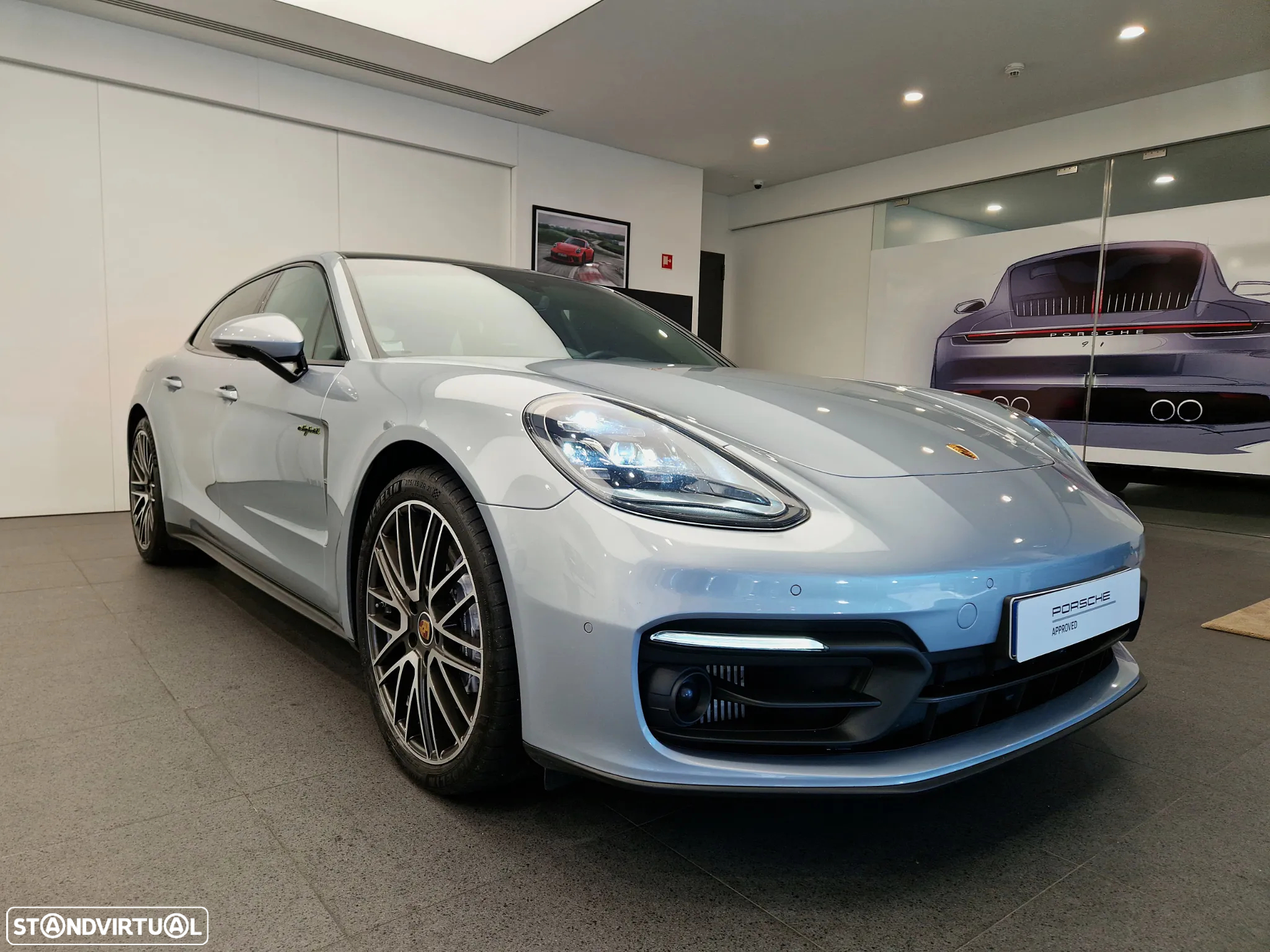 Porsche Panamera Sport Turismo 4 E-Hybrid Platinum Edition - 9