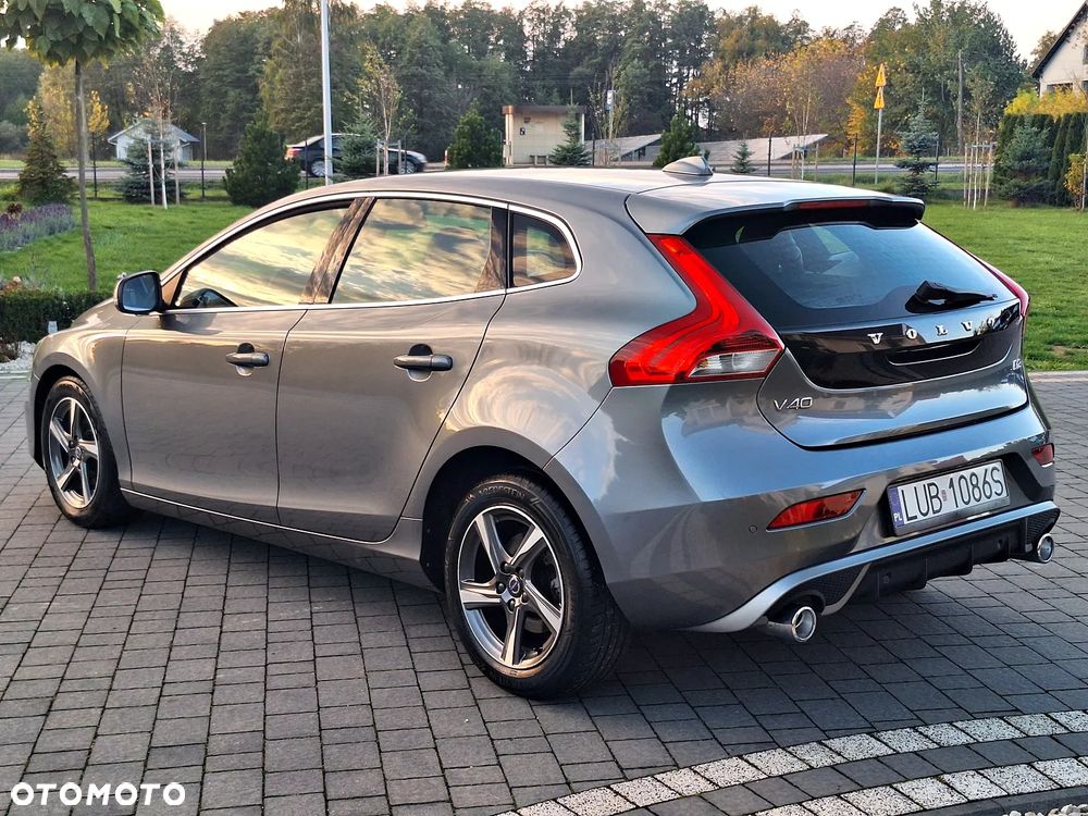 Volvo V40 - 12