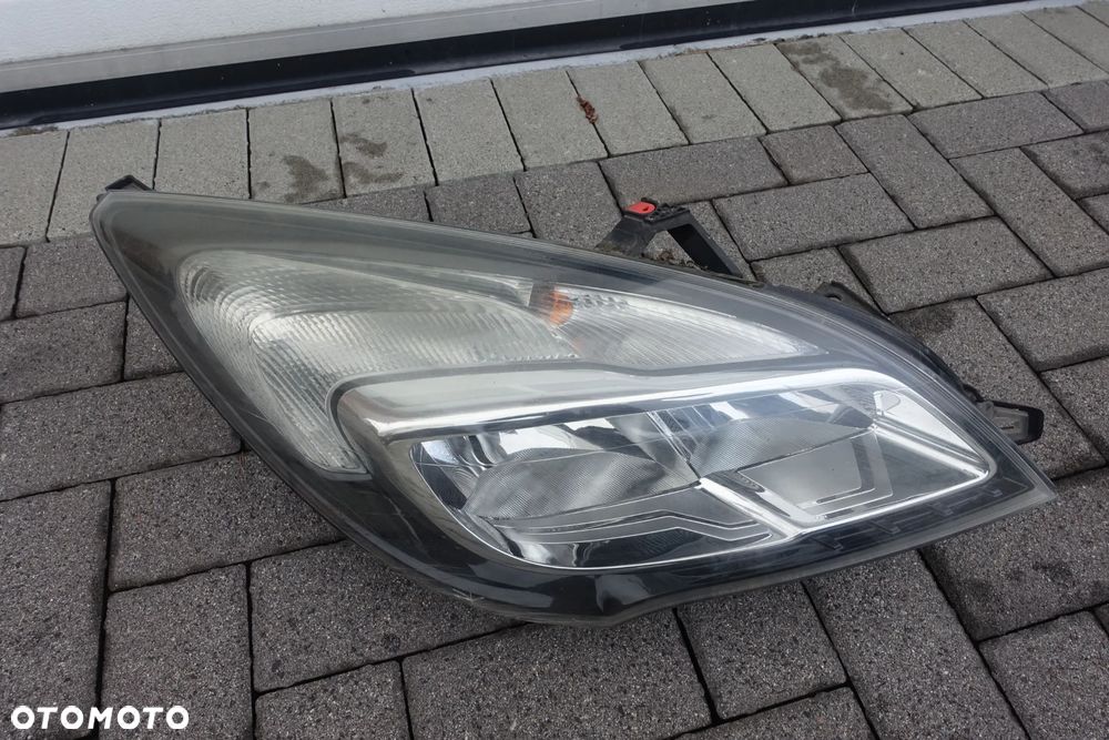 LAMPA LEWY PRAWY PRZÓD MERIVA B LIFT 14r.- - 2