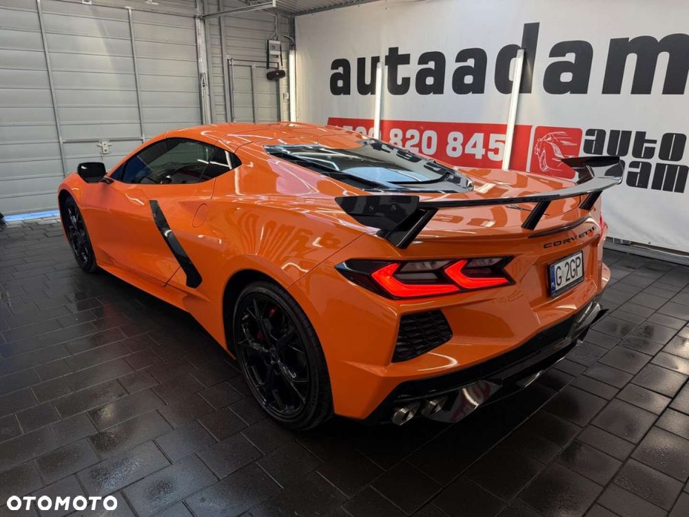 Chevrolet Corvette - 6