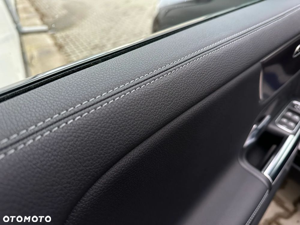 Mercedes-Benz GLA 200 4-Matic Progressive - 19