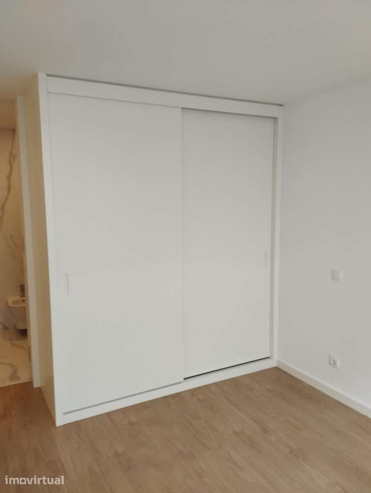 Apartamento T2, localizado na Praia do Furadouro, em Ovar - Grande imagem: 4/50