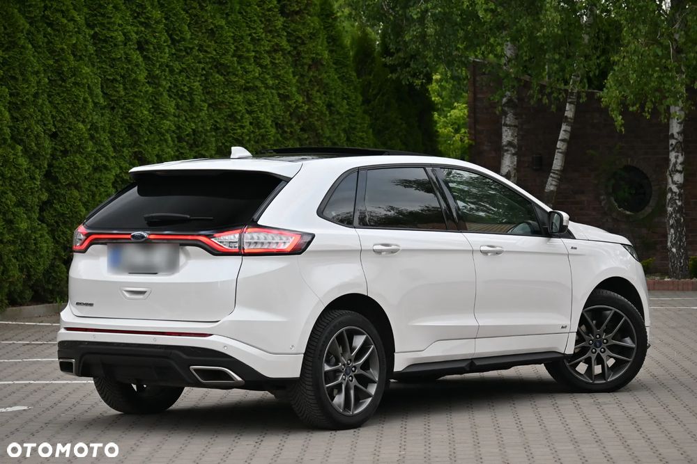 Ford Edge 2.0 TDCi Bi-Turbo 4x4 ST-LINE - 11