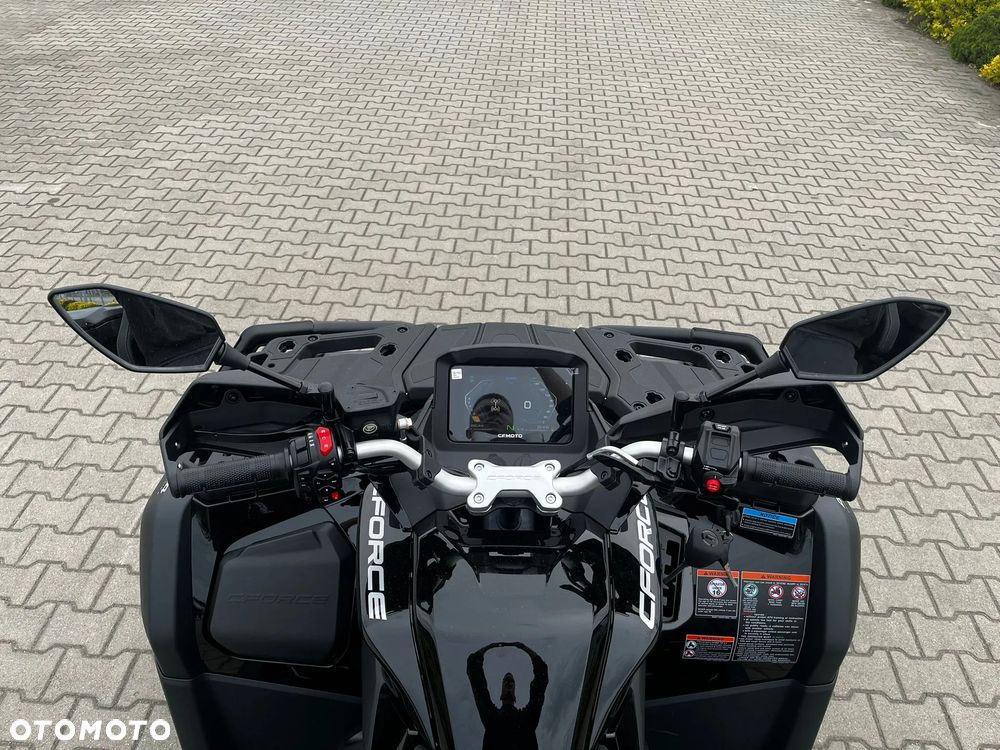 CFMoto CForce - 11