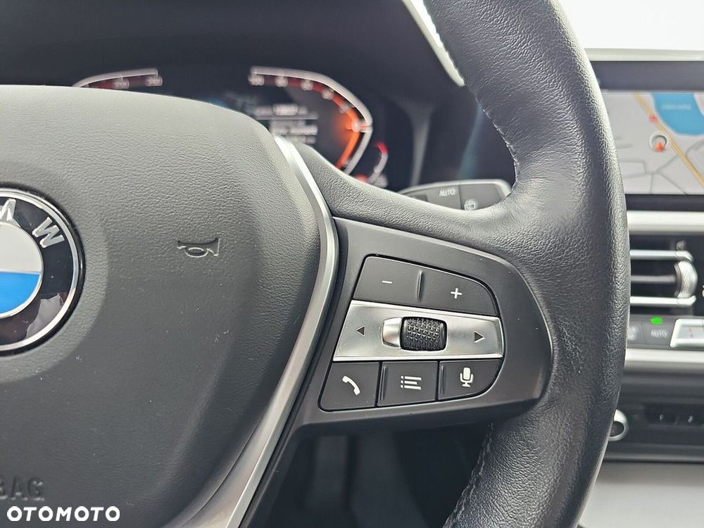 BMW Seria 3 318d Advantage - 17