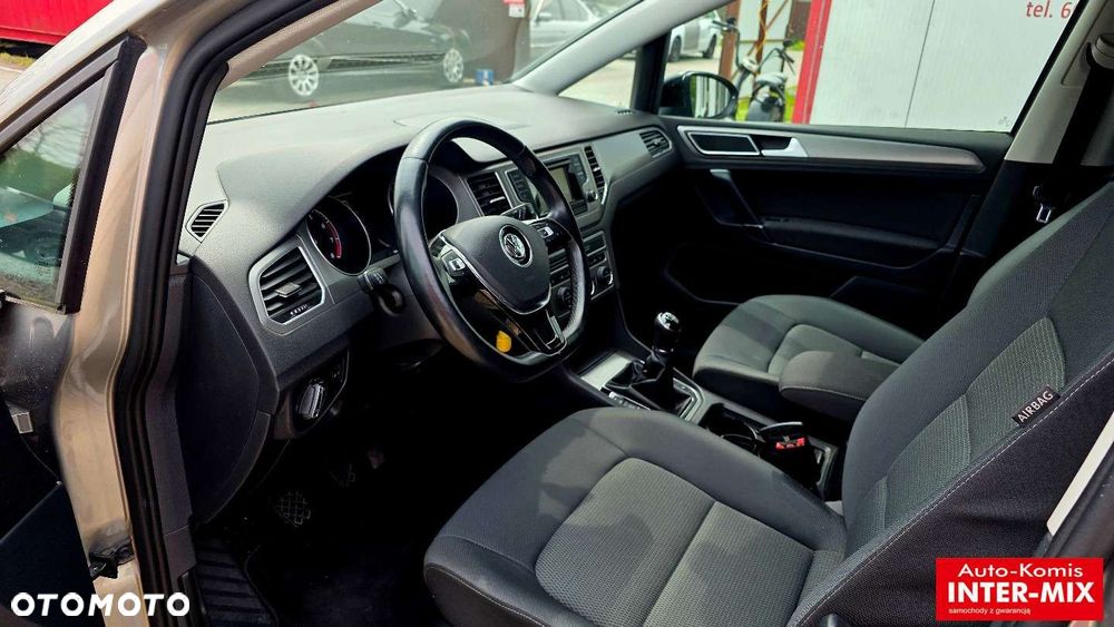 Volkswagen Golf Sportsvan - 25