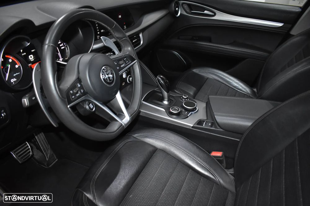 Alfa Romeo Stelvio 2.2 D Super AT8 Q4 - 27