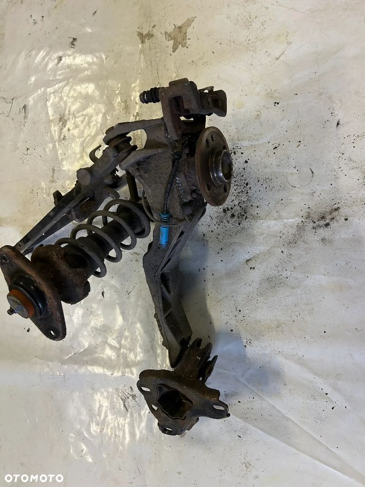 Saab 95 9-5 NG 2010-2012 Aero wahacz aluminiowy tył tylny piasta zwrotnica lewy lewa - 2