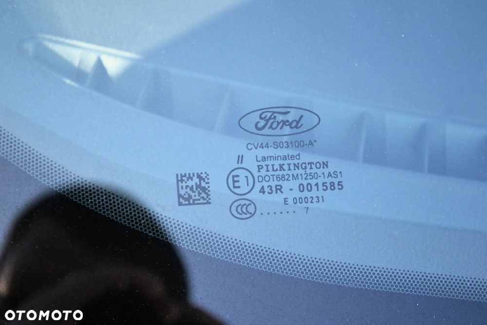 Ford Kuga 2.0 TDCi 4WD Trend - 37