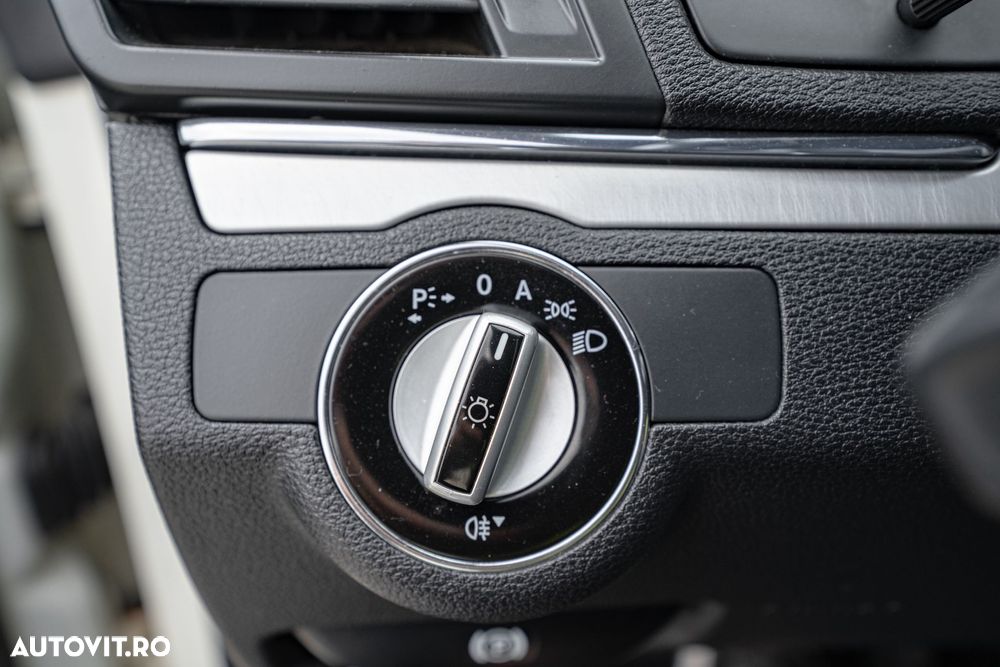Mercedes-Benz E - 15