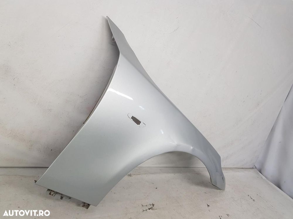 Aripa dreapta fata BMW Seria 5 E60 E61 dupa 2003 - 4
