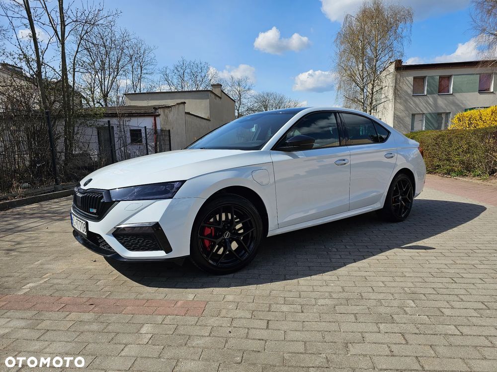 Skoda Octavia 1.4 TSI Plug-In Hybrid RS DSG - 2