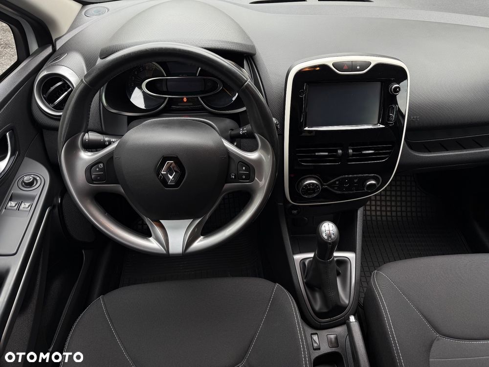 Renault Clio TCe 90 Limited - 28