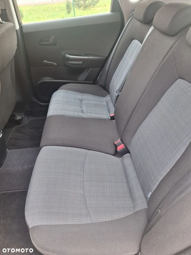 Kia Ceed 1.4 CVVT Spirit - 23