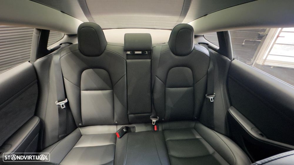Tesla Model 3 Standard Range Plus RWD - 39