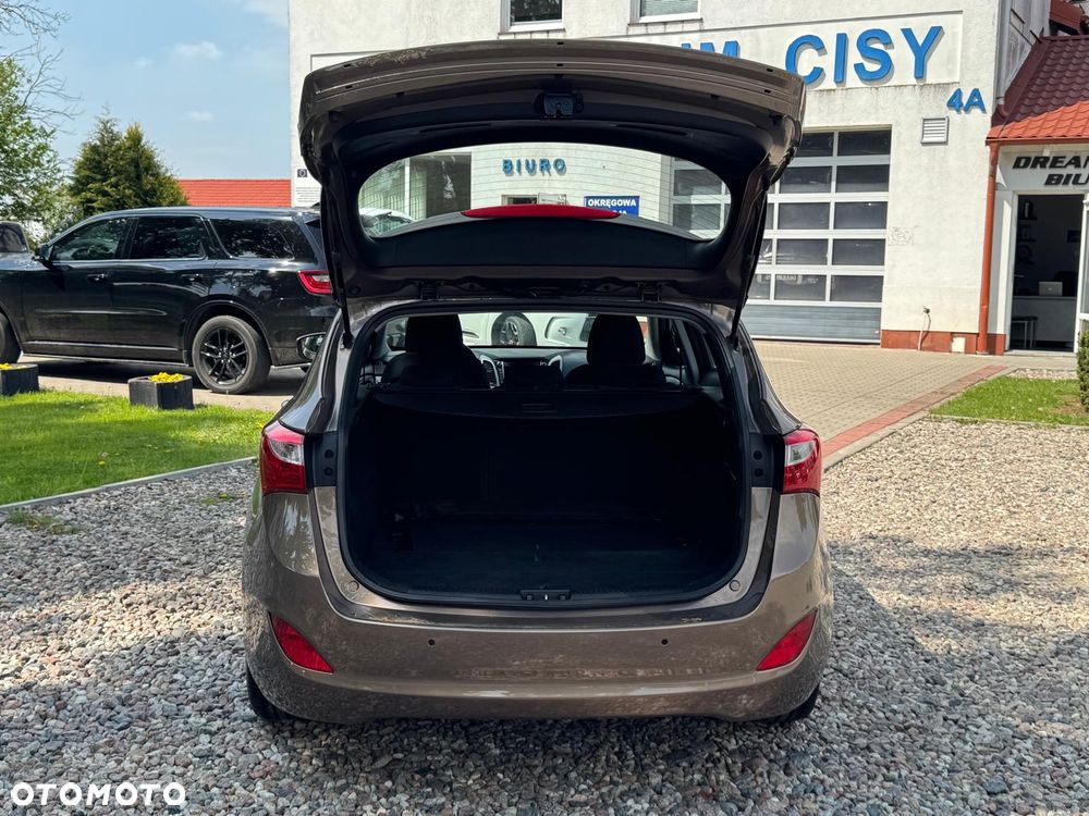 Hyundai i30 - 17