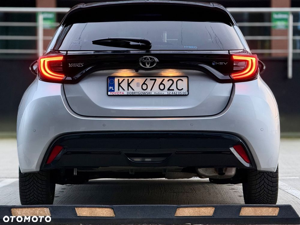 Toyota Yaris Hybrid 1.5 Executive - 19