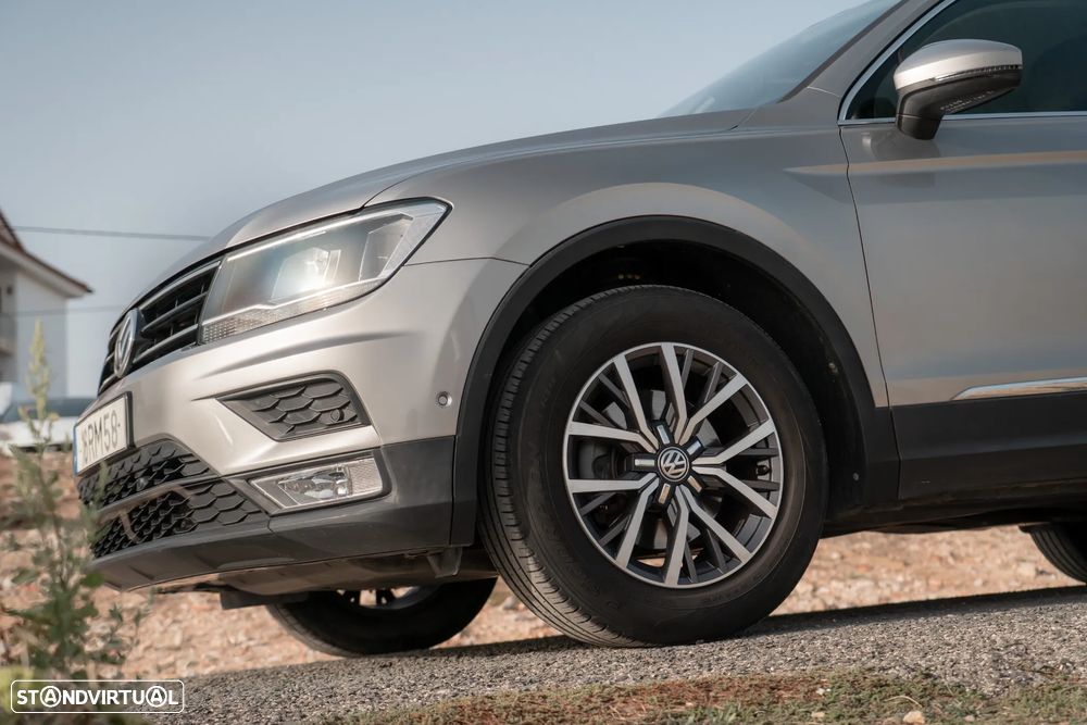VW Tiguan 2.0 TDI Confortline DSG - 22