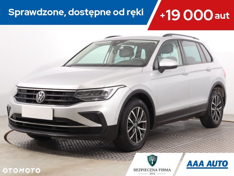 Volkswagen Tiguan - 2