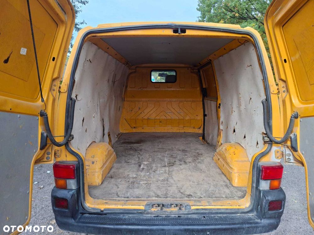 Volkswagen Transporter - 6