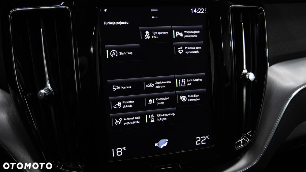 Volvo XC 60 T4 Momentum - 24