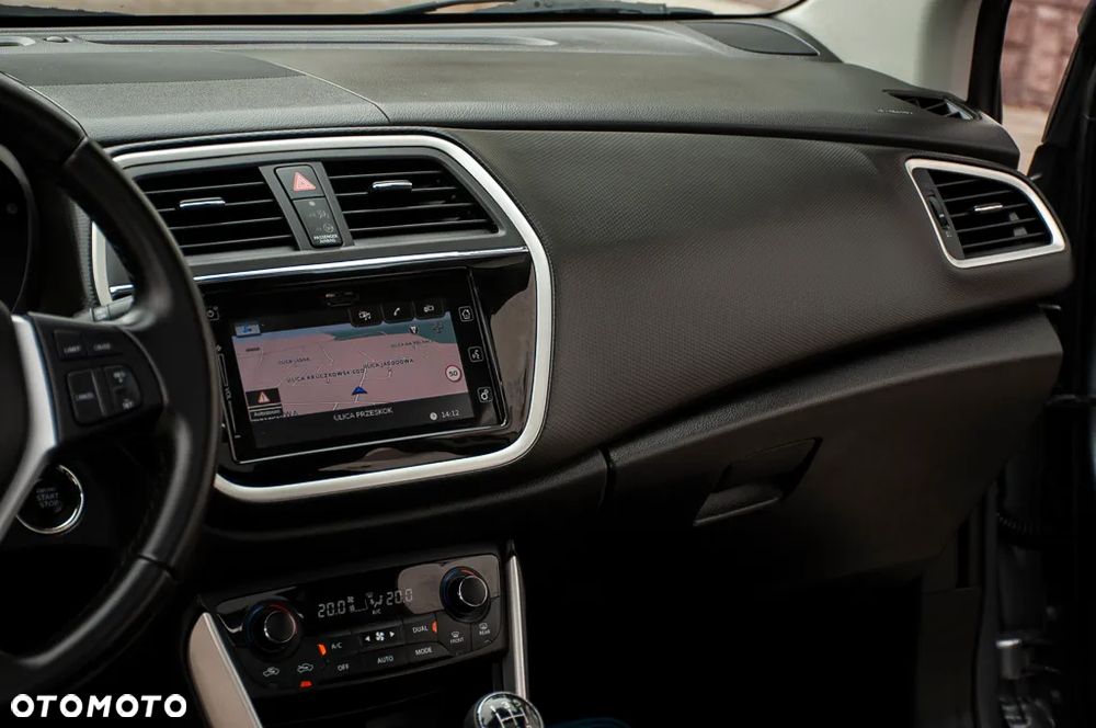 Suzuki SX4 S-Cross 1.6 VVT 4x4 limited+ - 33